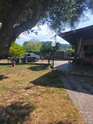 Independent Villa With Private Beach On The Lake 브라치아노 외부 사진